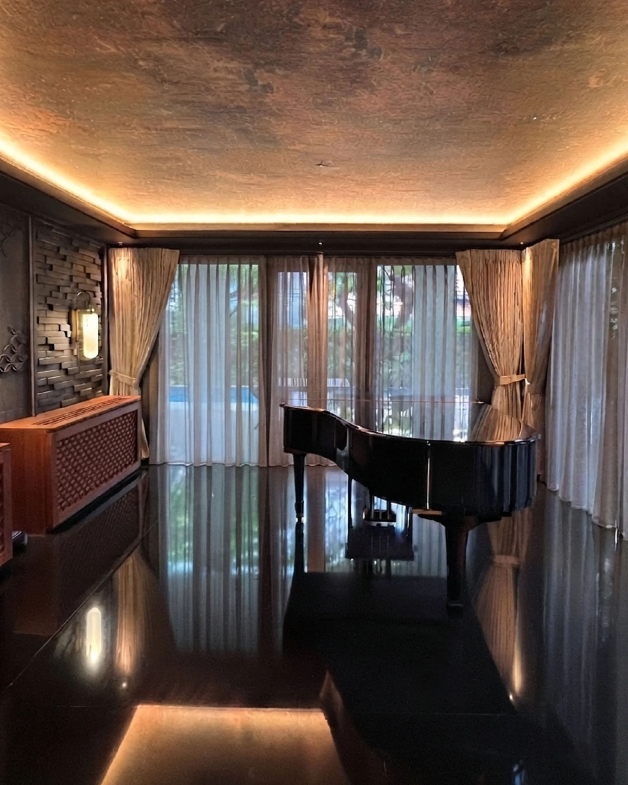KUNINGAN RESIDENCE — 2