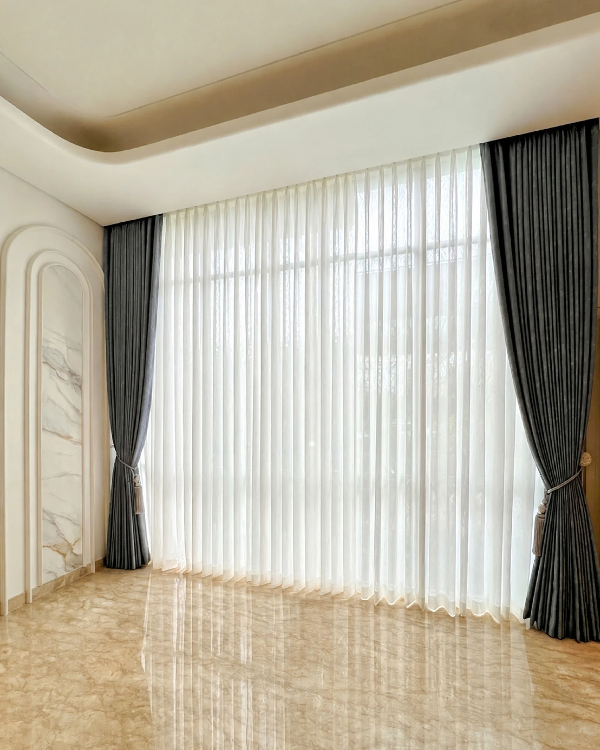 THE MOZART SIGNATURE RESIDENCE — 2