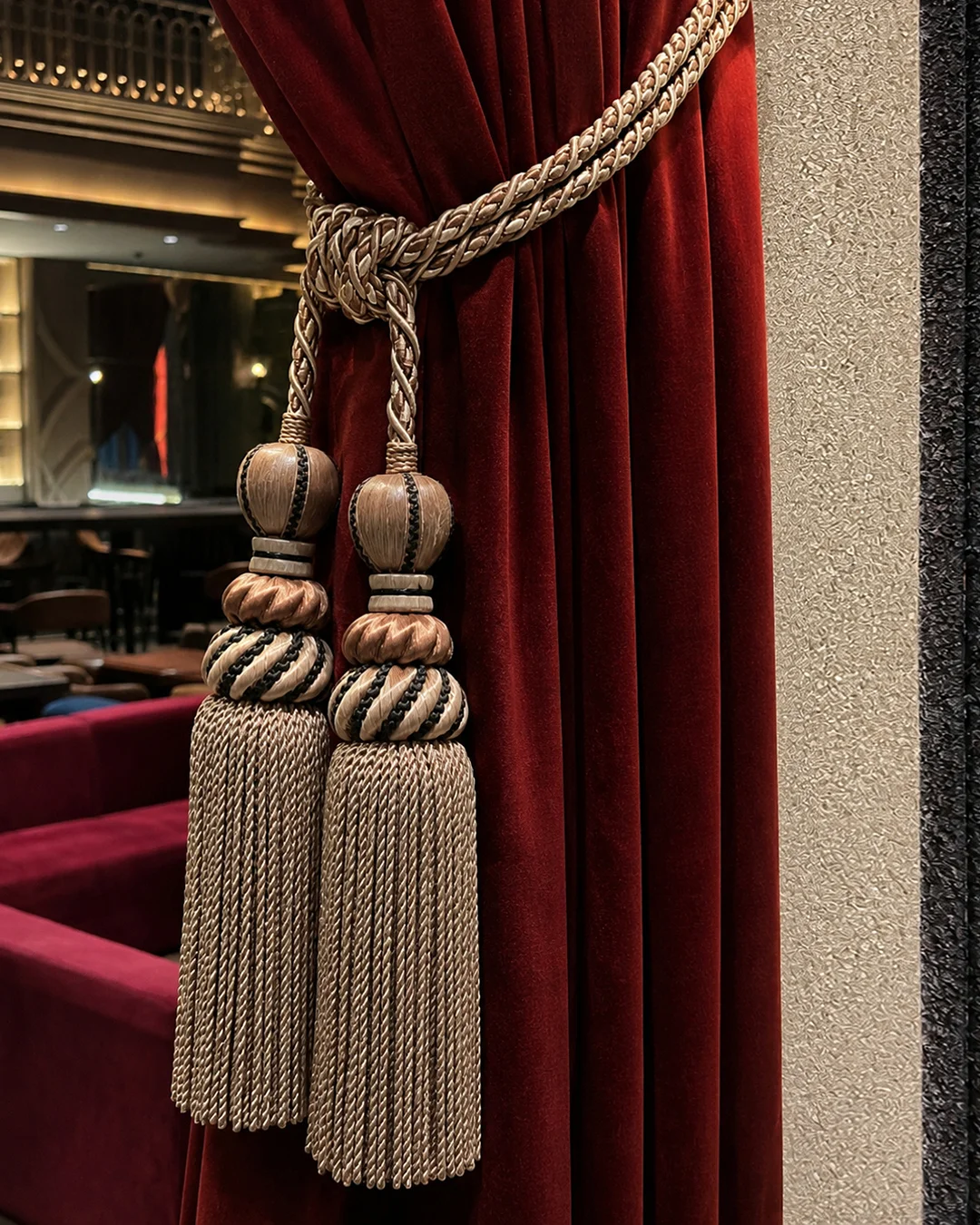 THE H CLUB SCBD — 5