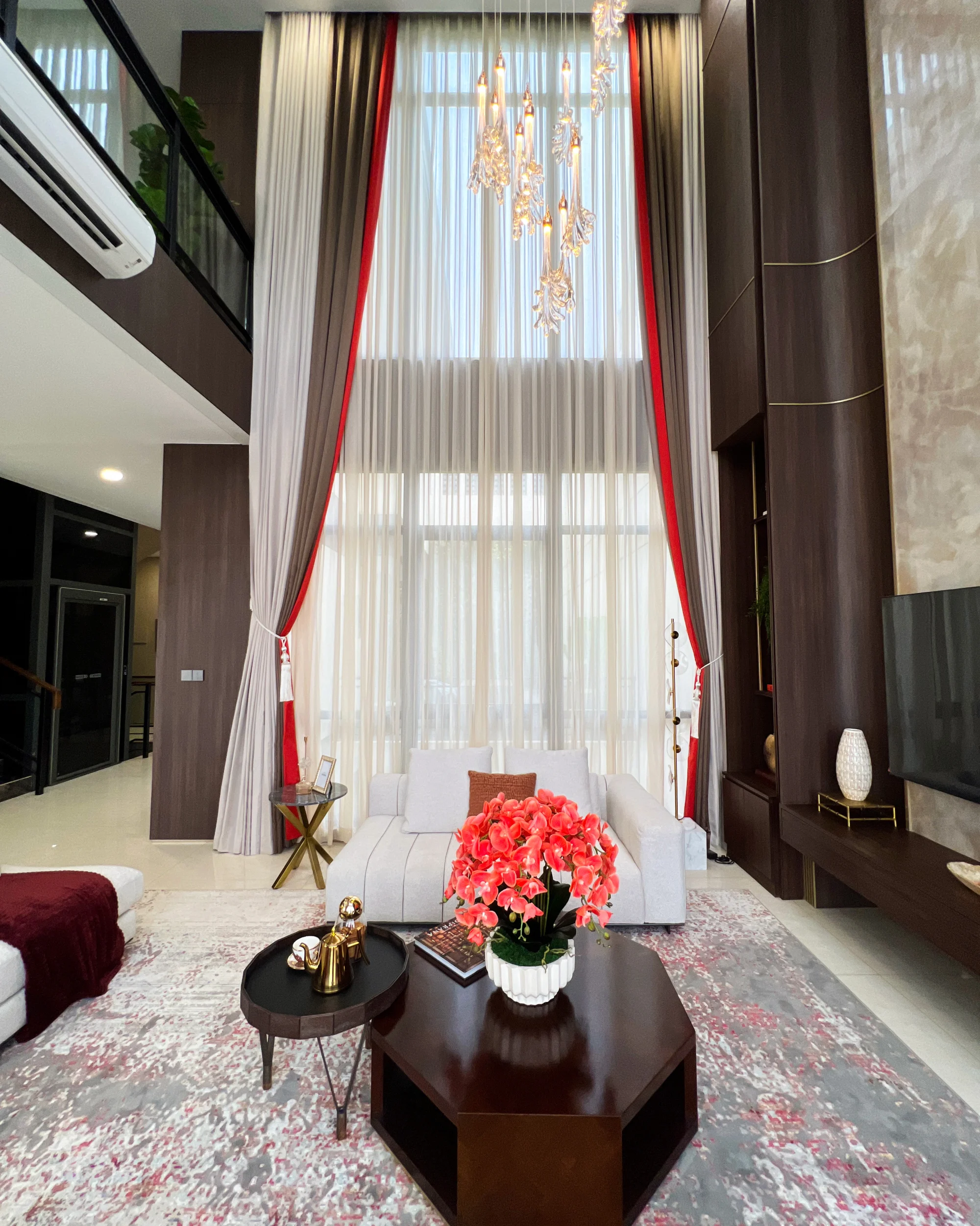 THE MAPLE RESIDENCE