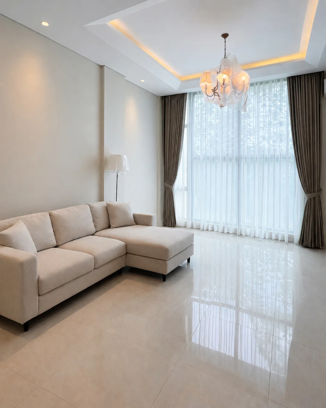 PONDOK INDAH TOWN HOUSE — 1