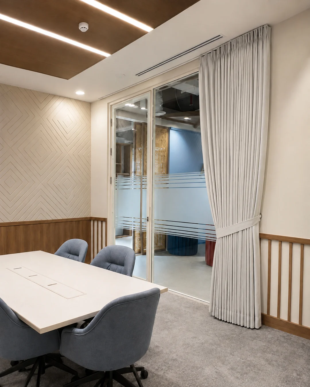 CIBIS NINE OFFICE — 2