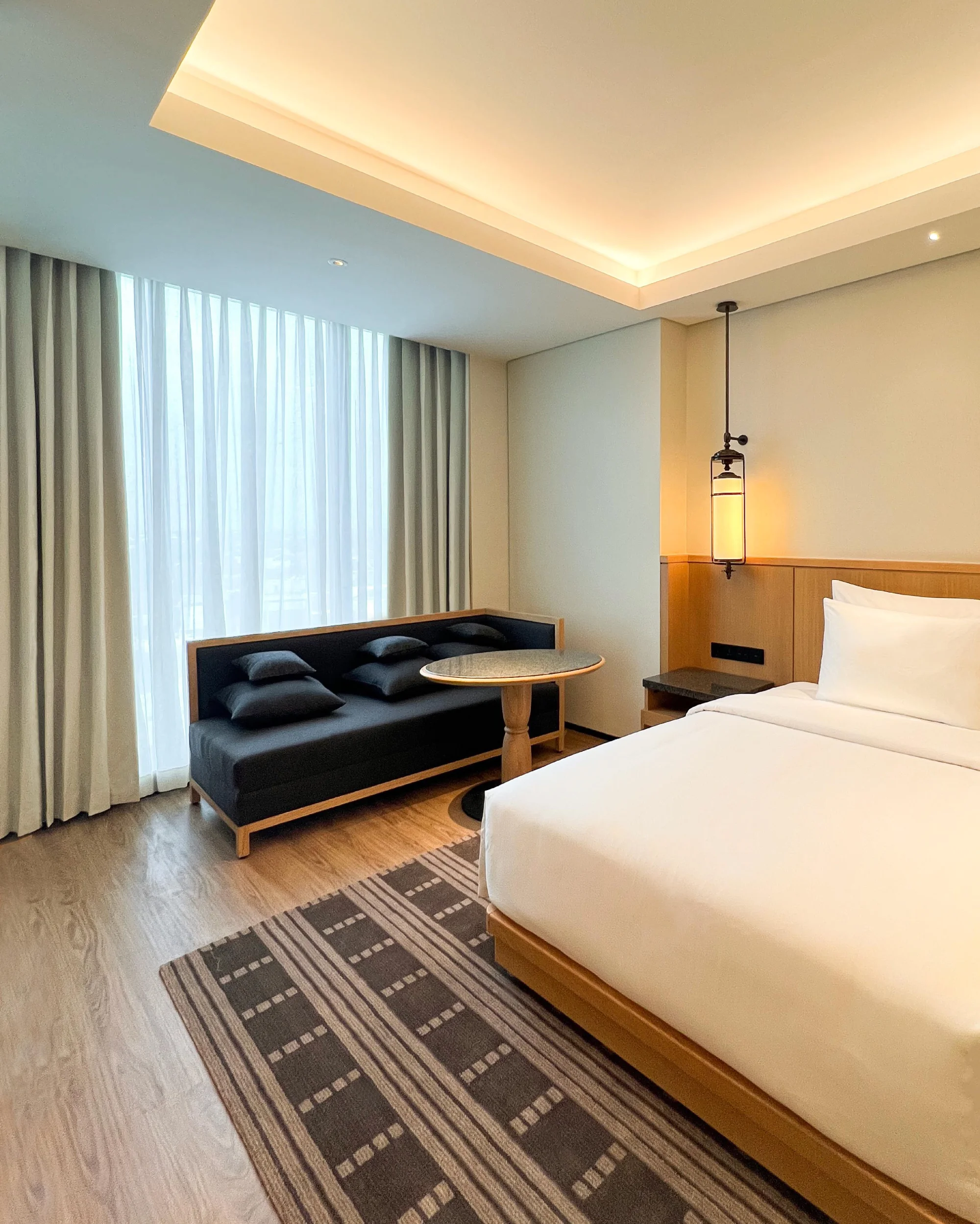 TENTREM HOTEL — 2