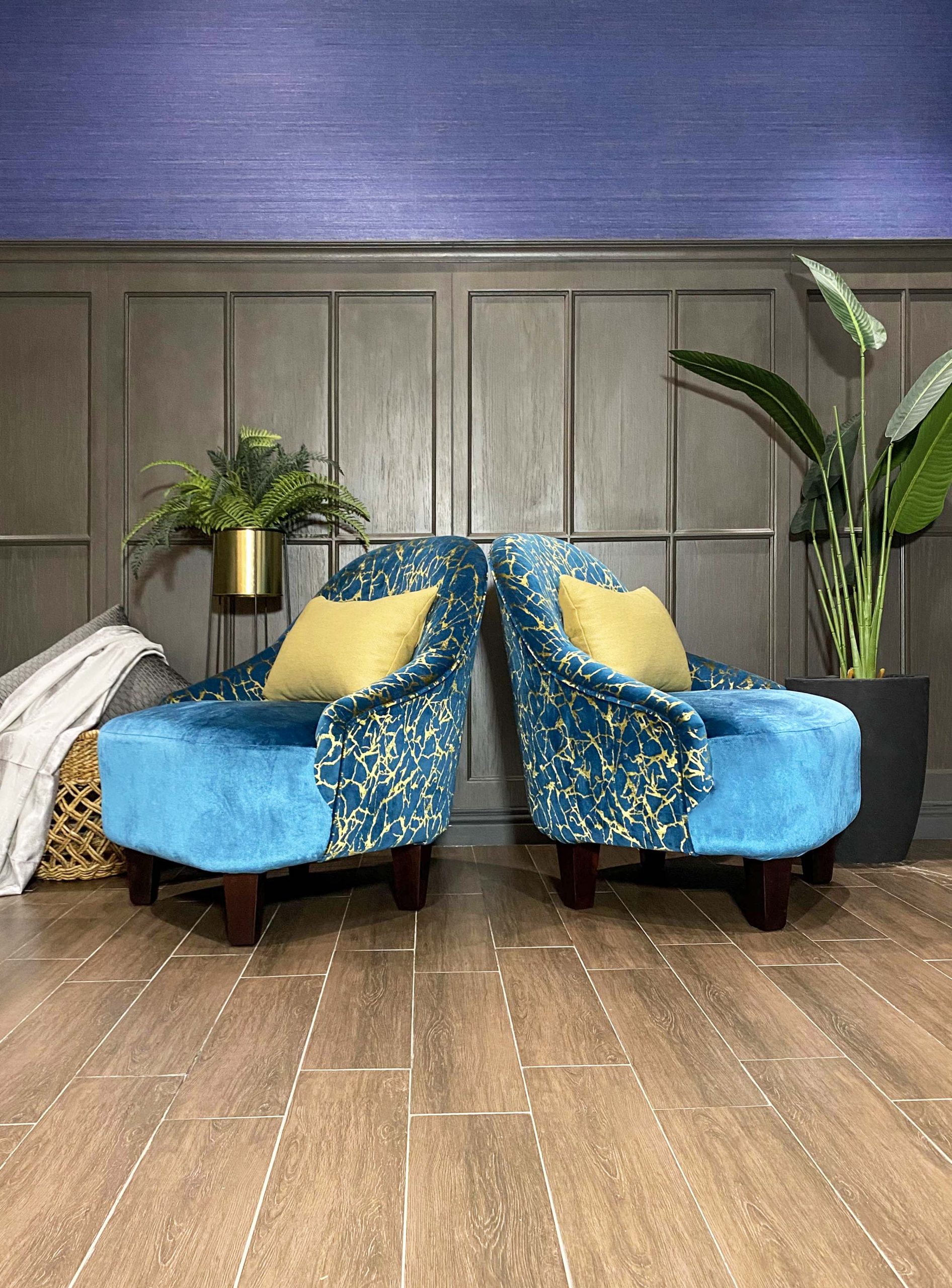 Koleksi Armchair Serba Antik: Pelengkap Manis Untuk Ruangan Yang Elegan